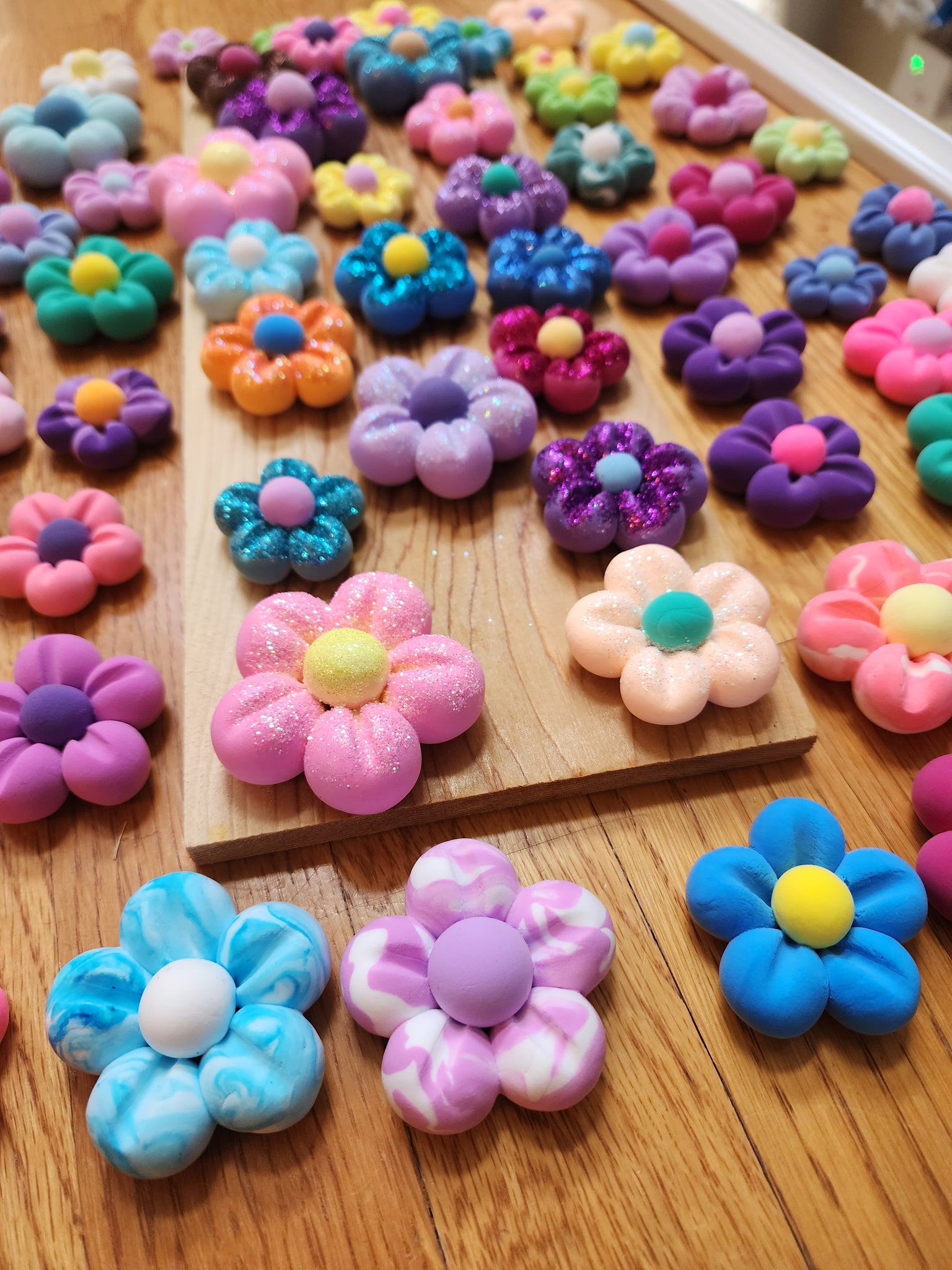 JUST FLOWERS Handmade Clay Flowers for Mirrors, Vanity, Canvas