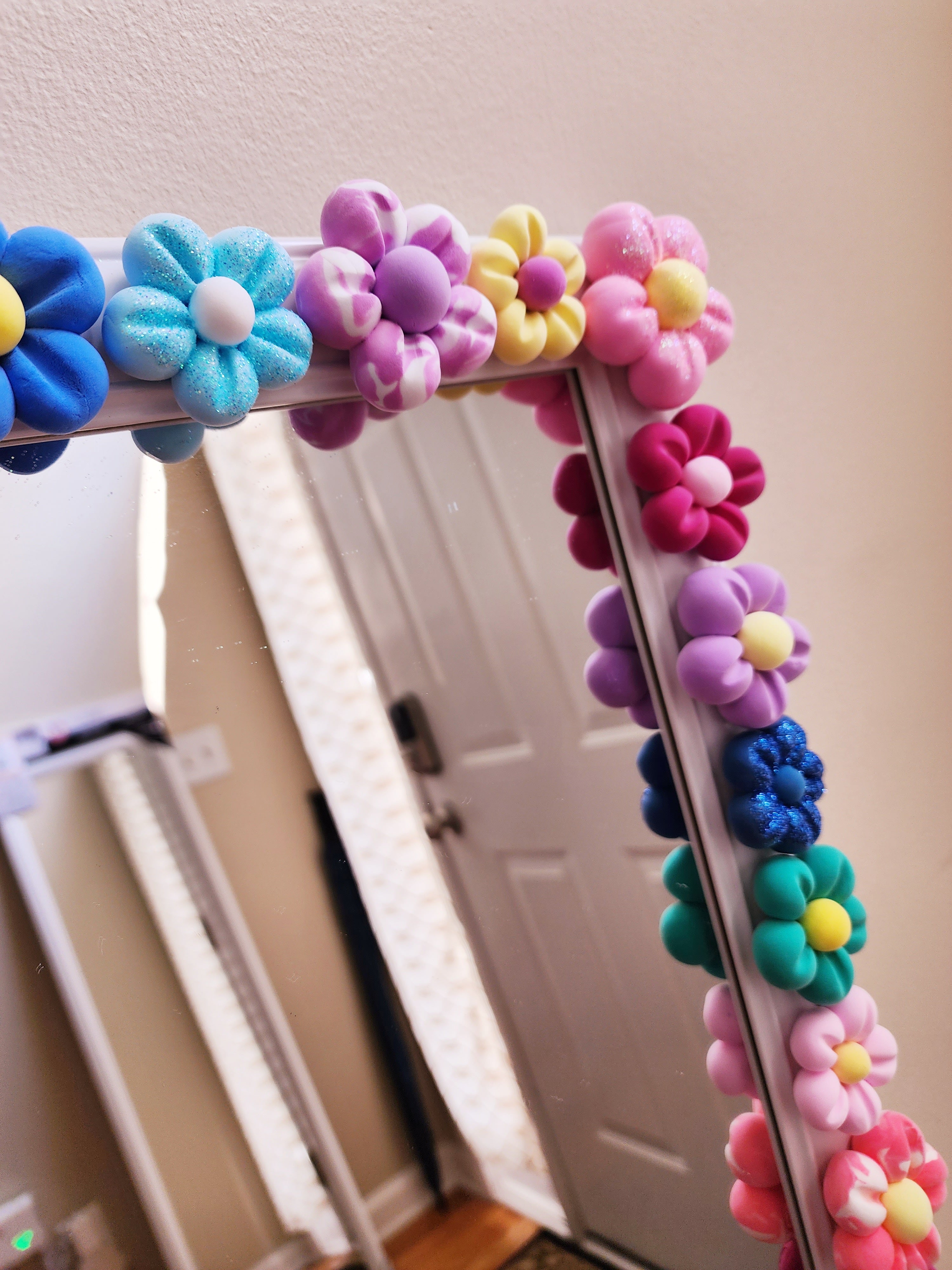 JUST FLOWERS Handmade Clay Flowers for Mirrors, Vanity, Canvas, Wall A –  SWAGGY TAGS™️☆ SWAGGY GRABBER™️